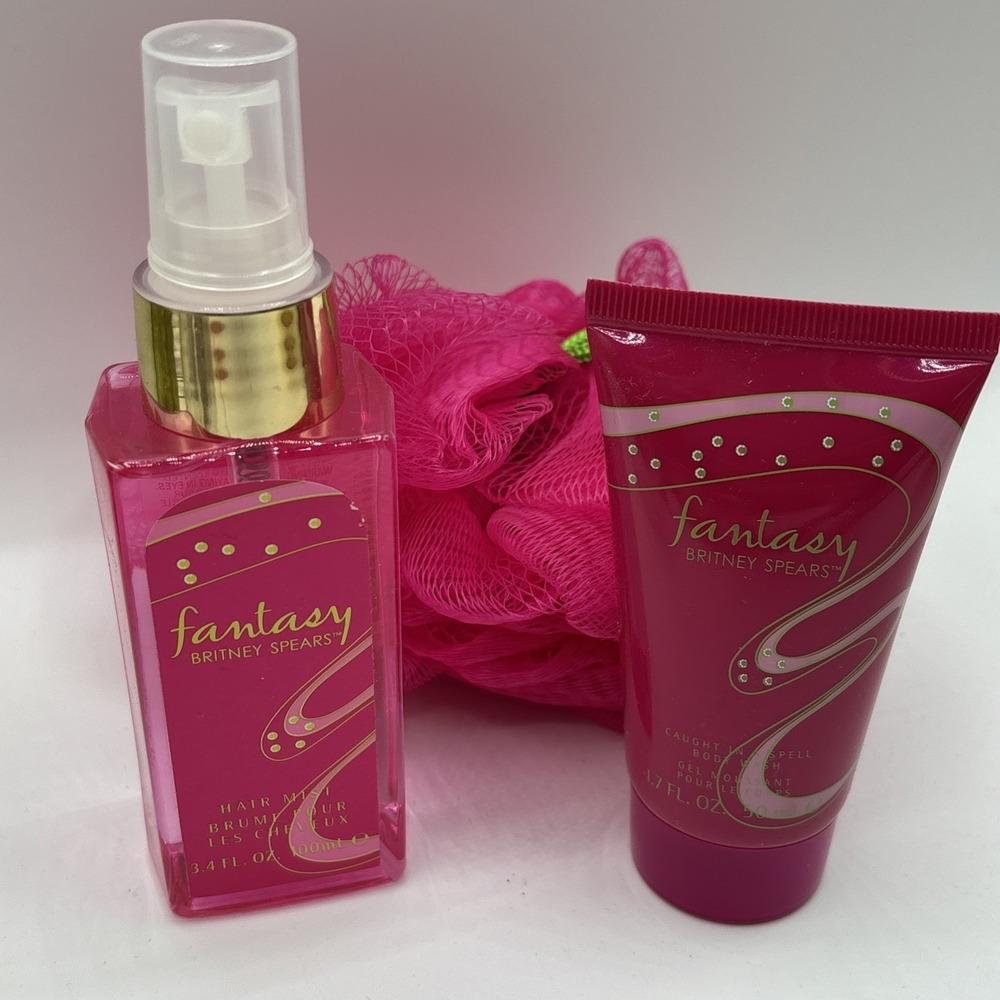 Set/2 Britney Spears Fantasy 3.3 Oz Hair Mist And 1.7 Body Wash ~ Bath Pouf New